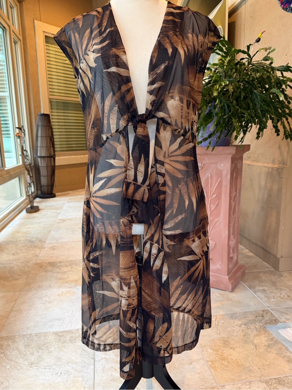 Tommy Bahama Tie-Front Beach/Pool Cover-Up, size M.